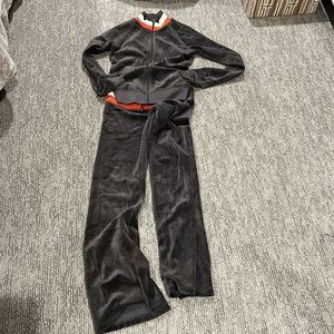 Juicy Couture Charcoal Velour Track Suit.  P